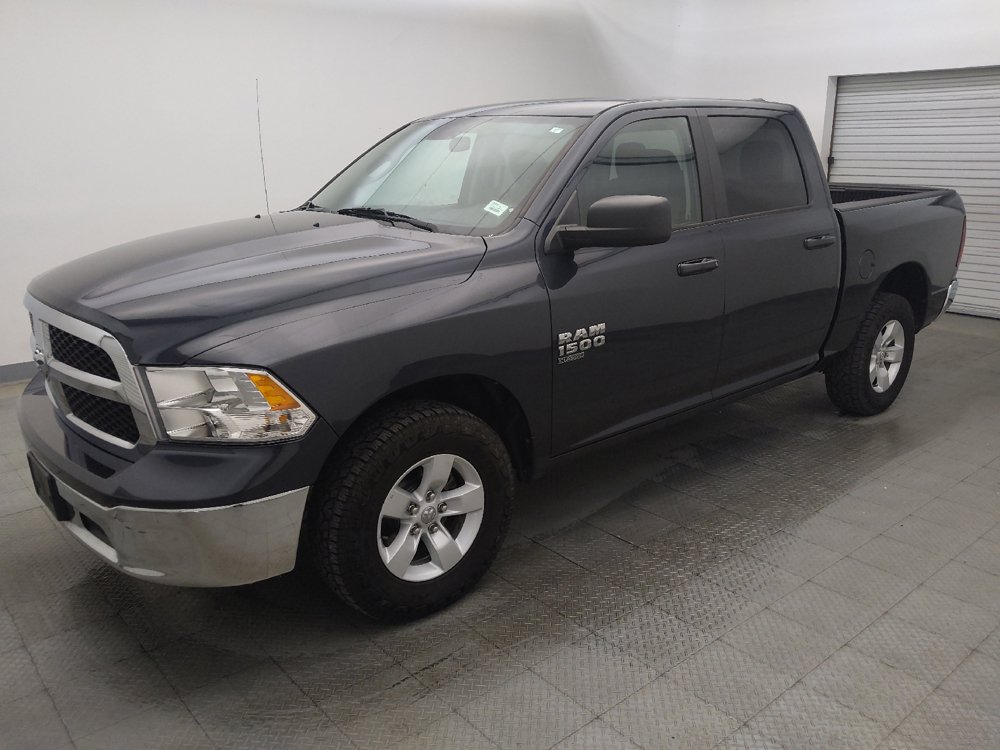 Used 2021 RAM 1500 Classic SLT AWD/4WD image 2