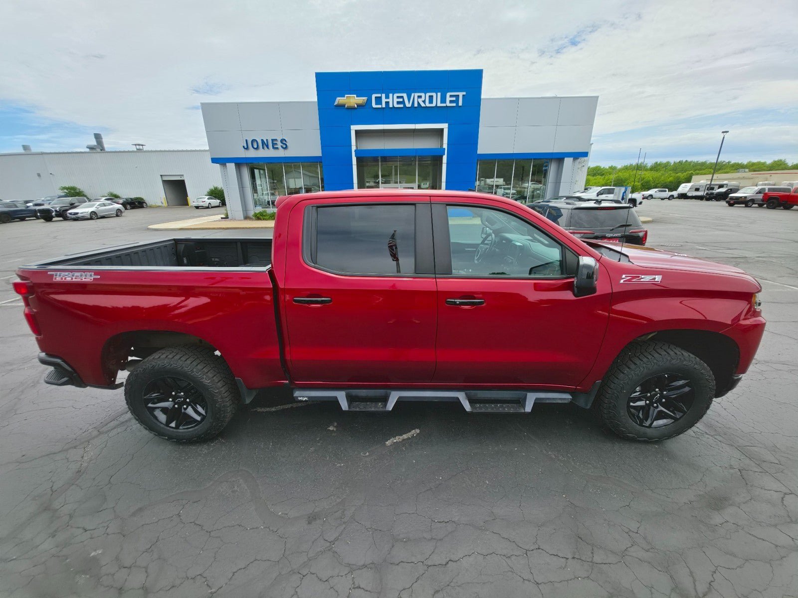 Used 2021 Chevrolet Silverado 1500 LT Trail Boss AWD/4WD image 6