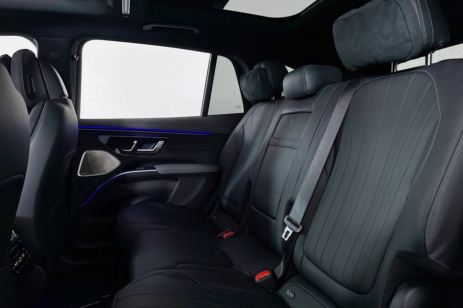 Certified 2023 Mercedes-Benz EQS 450+ SUV image 8