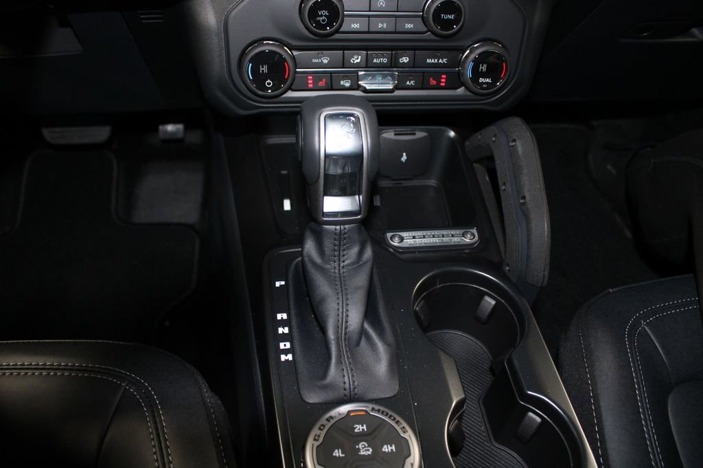 New 2025 Ford Bronco Big Bend w/ Black Diamond Package image 39