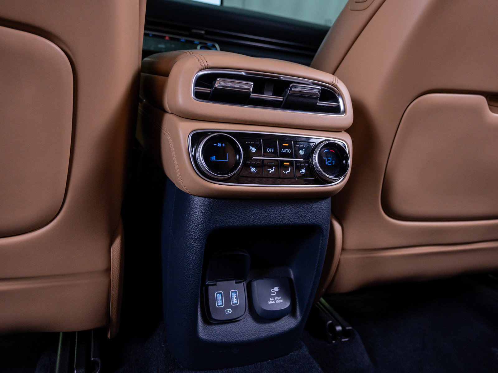 Used 2023 Genesis GV80 3.5T w/ Prestige Matte Package image 17