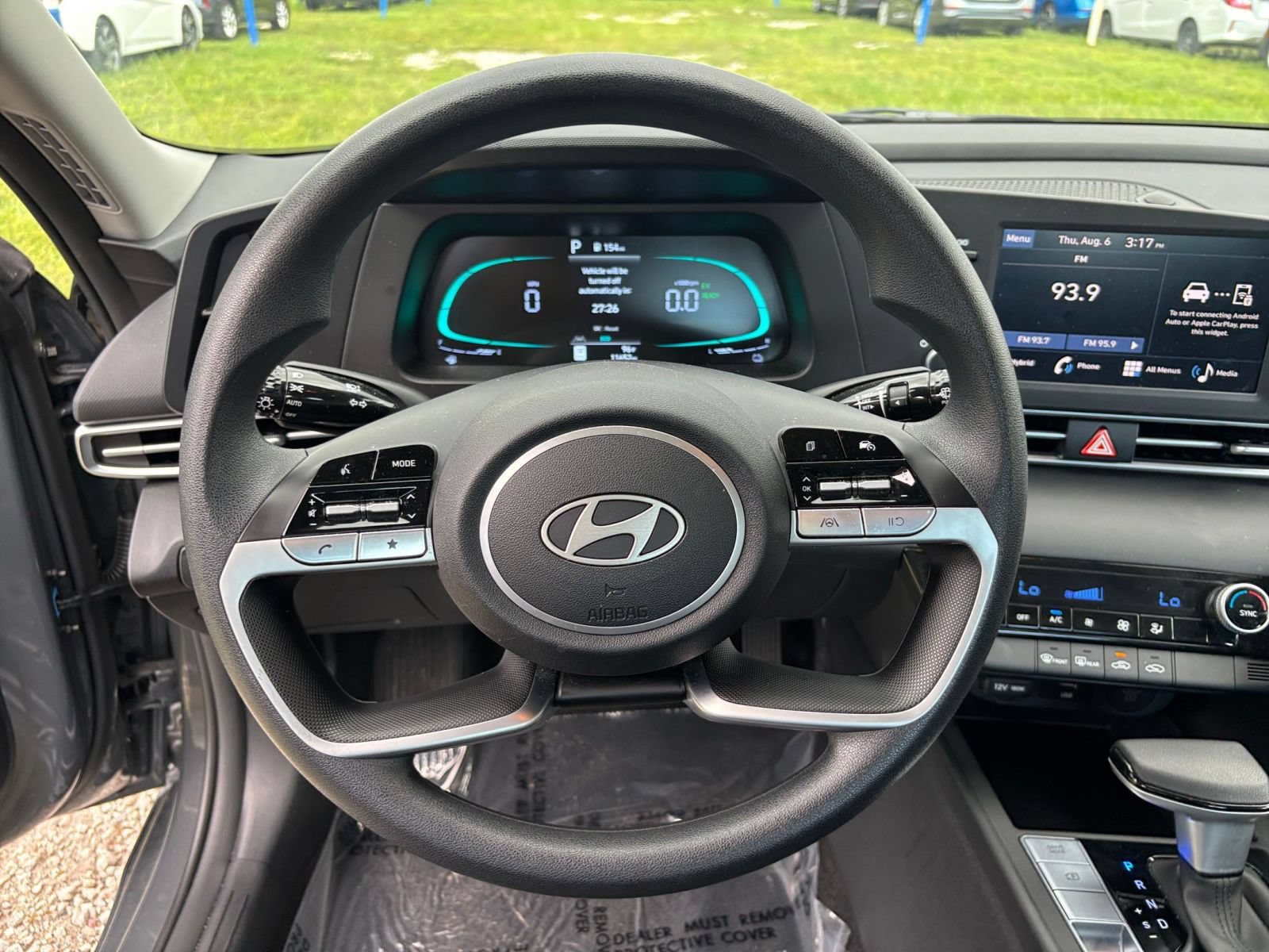 Used 2026 Hyundai Elantra Hybrid FWD image 29
