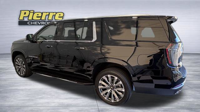 New 2026 Chevrolet Suburban High Country w/ Sun And Tow Package AWD/4WD image 3