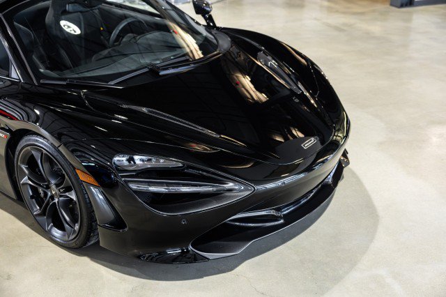 Used 2020 McLaren 720S Spider RWD image 39