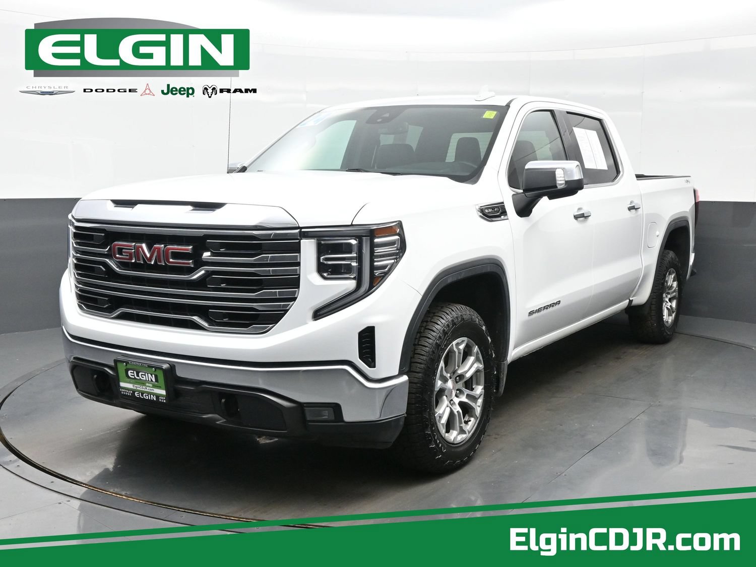 Used 2024 GMC Sierra 1500 SLT AWD/4WD image 1