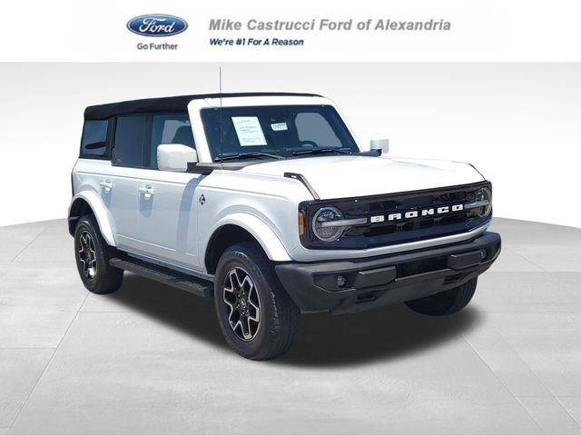 Used 2022 Ford Bronco Outer Banks AWD/4WD video 1