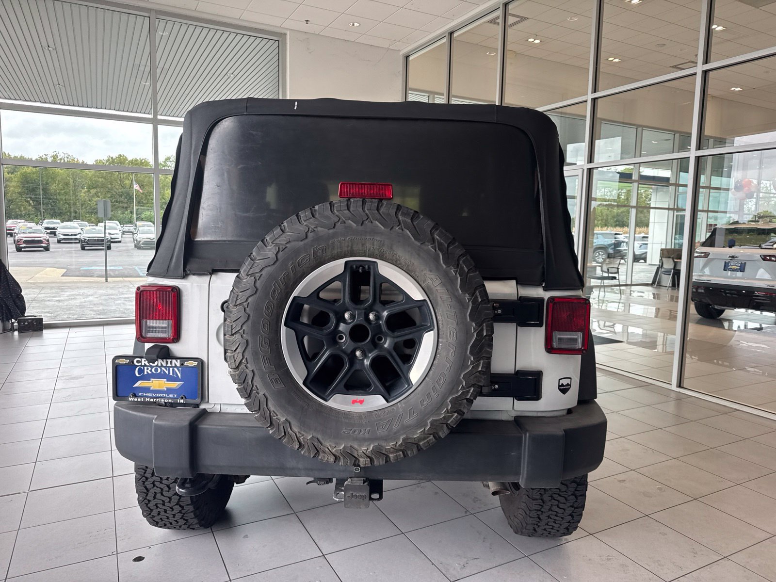 Used 2015 Jeep Wrangler Sport AWD/4WD image 6
