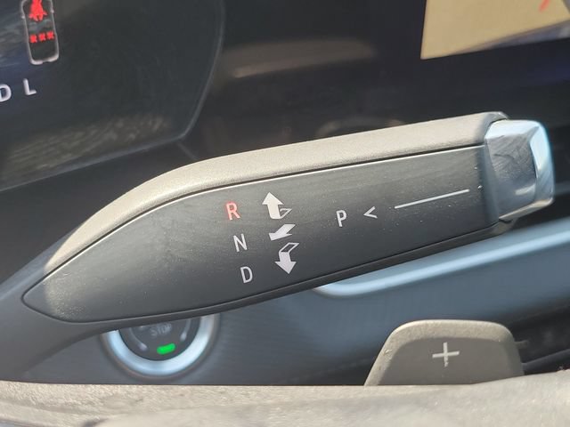 Used 2025 Chevrolet Equinox LT FWD image 30