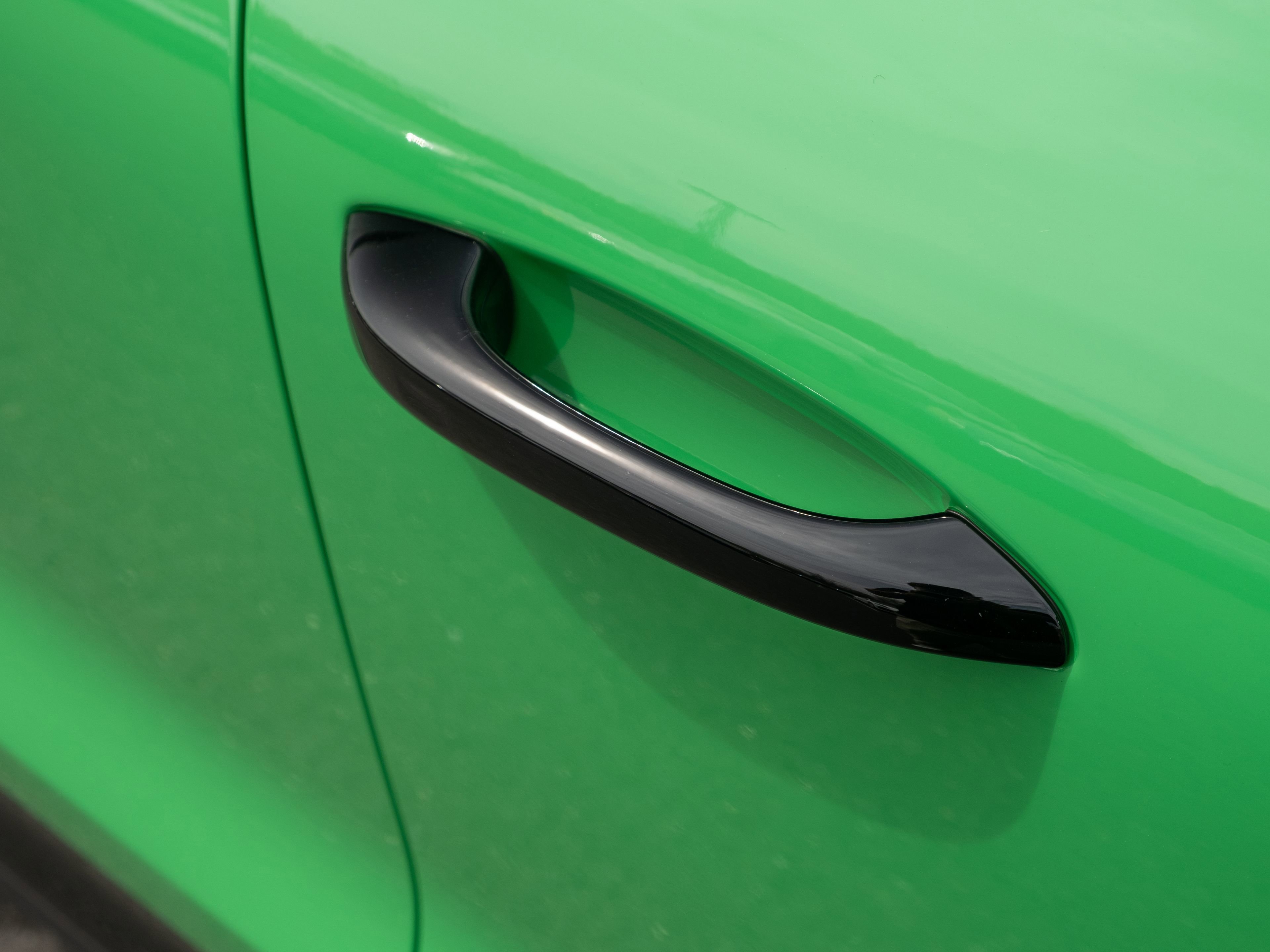 Certified 2025 Porsche Macan GTS image 52