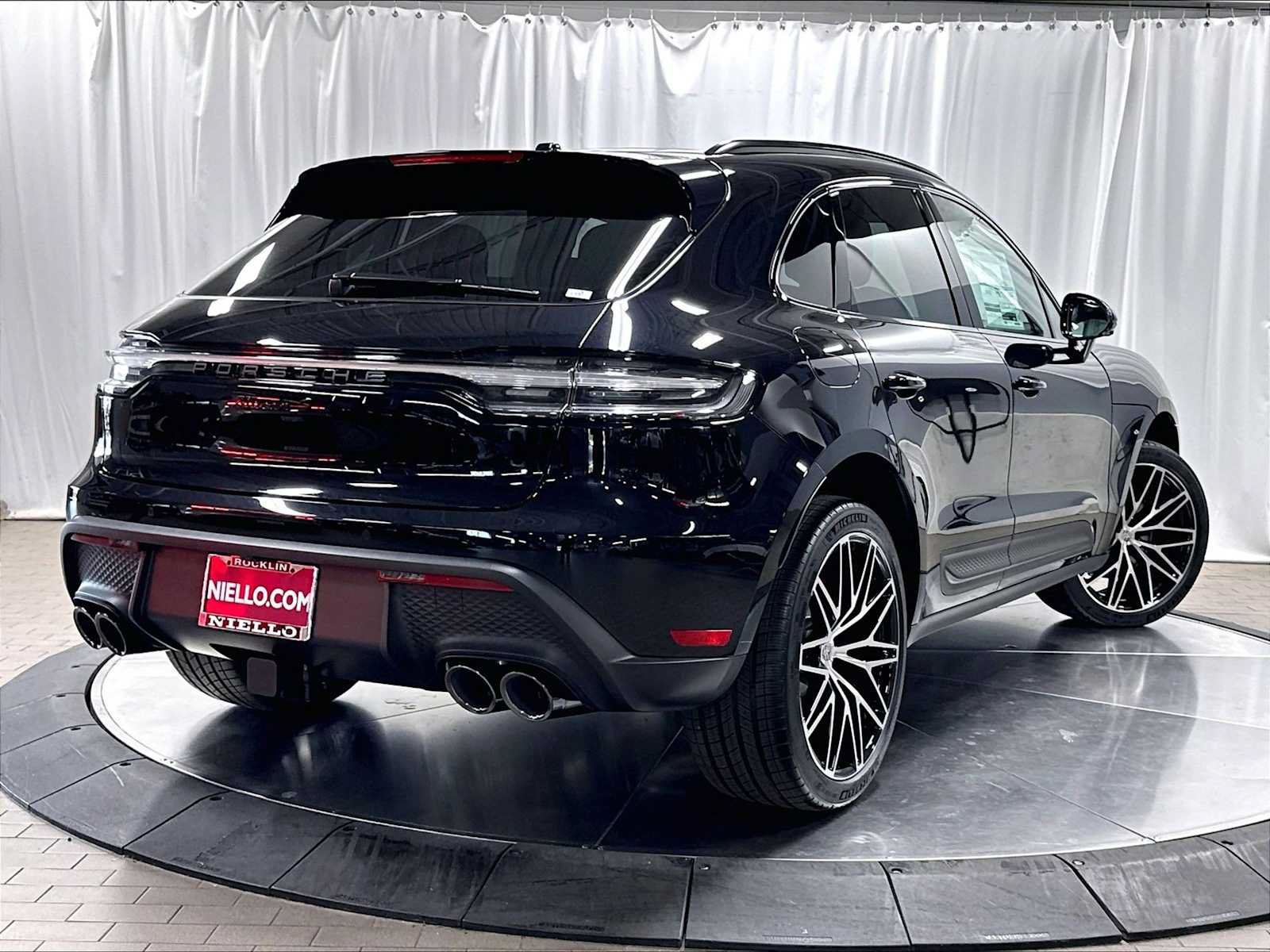 New 2026 Porsche Macan S AWD/4WD image 7