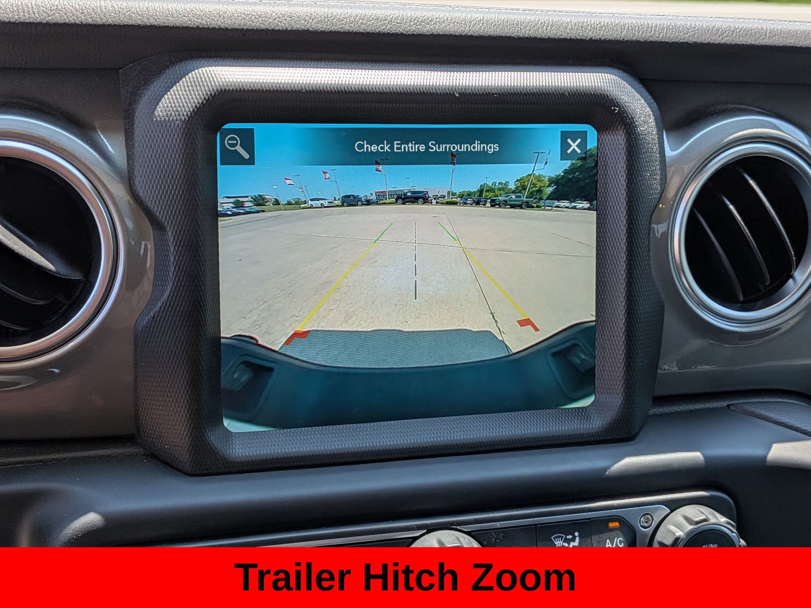 Used 2022 Jeep Gladiator Overland w/ Trailer Tow Package AWD/4WD image 20