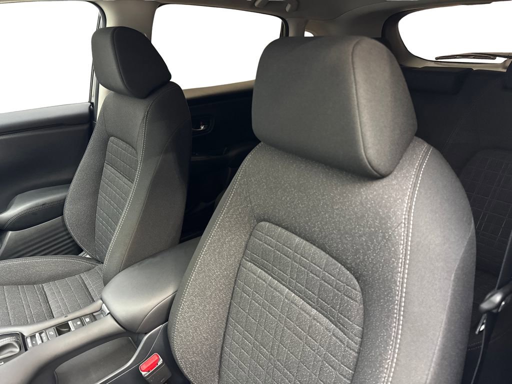 Used 2025 Honda HR-V LX image 26