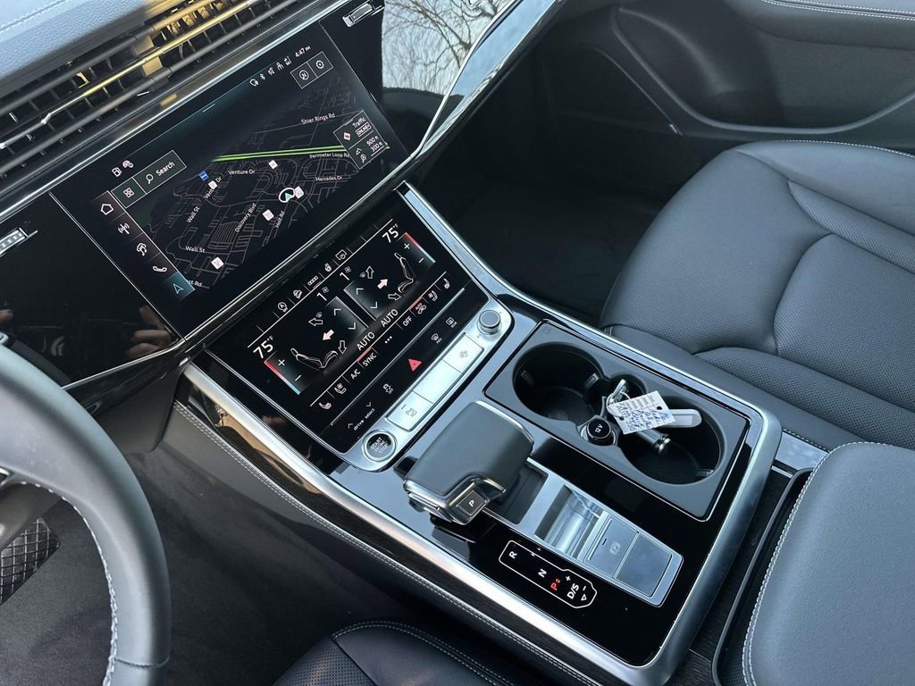 New 2026 Audi Q8 Premium Plus image 25