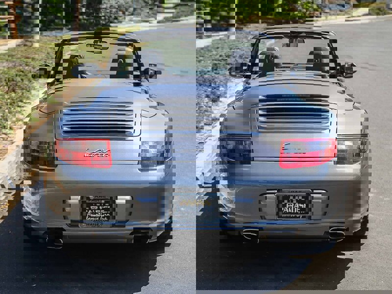 Used 2005 Porsche 911 Carrera image 7