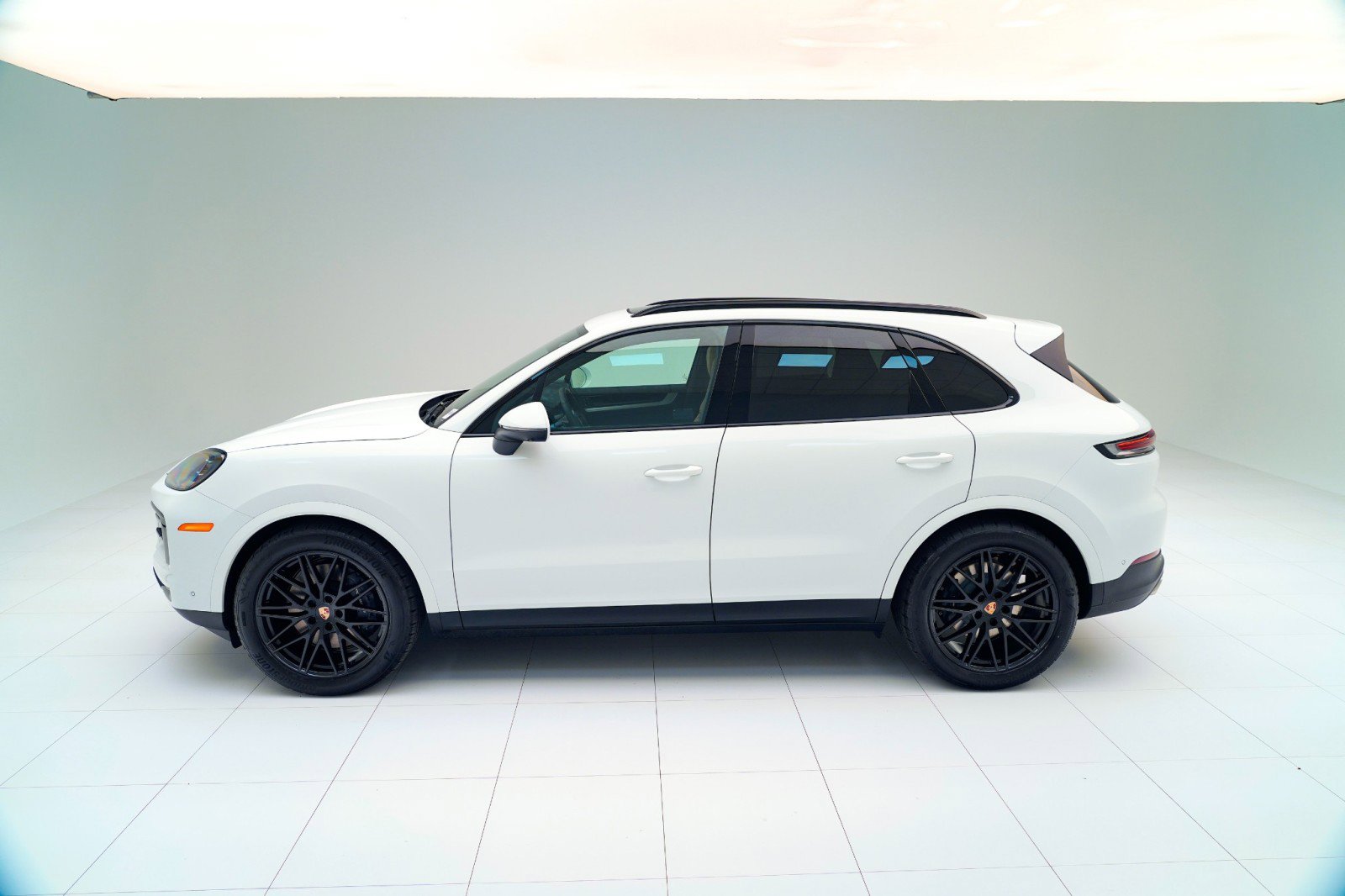 New 2026 Porsche Cayenne image 2