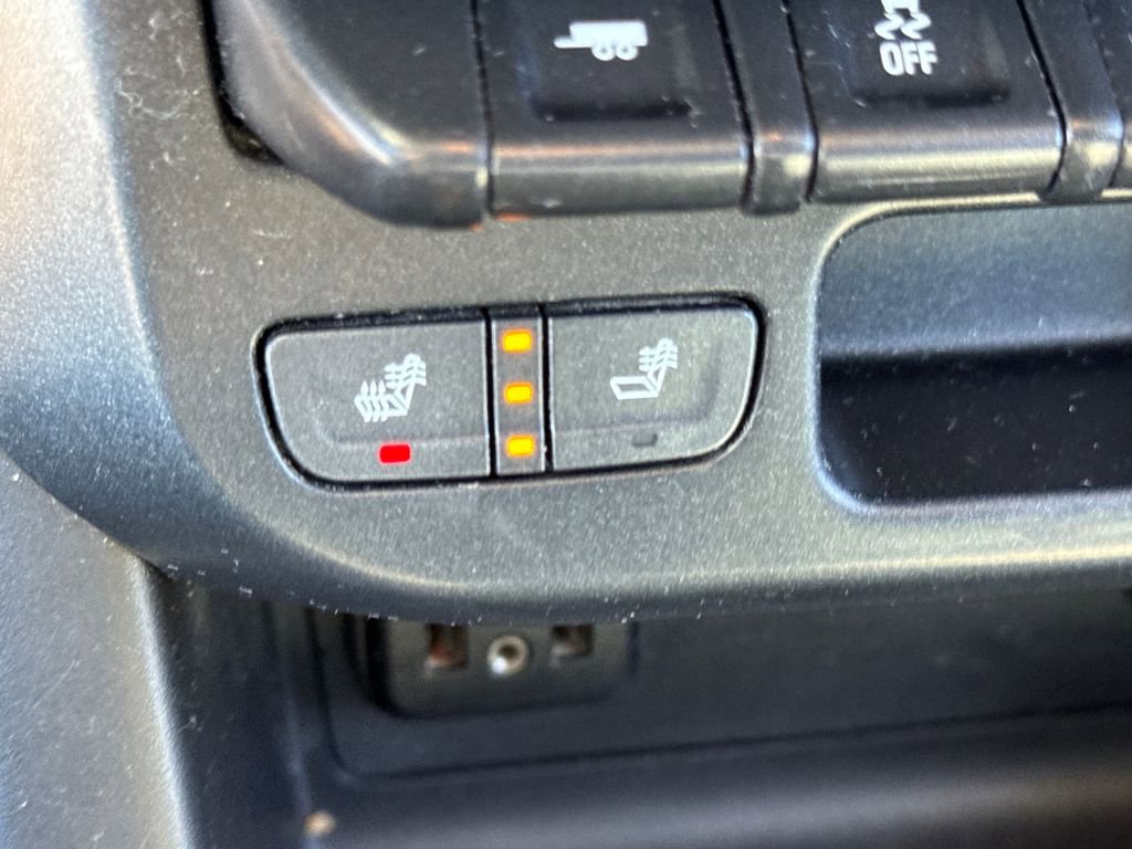 Used 2019 Chevrolet Colorado Z71 image 23