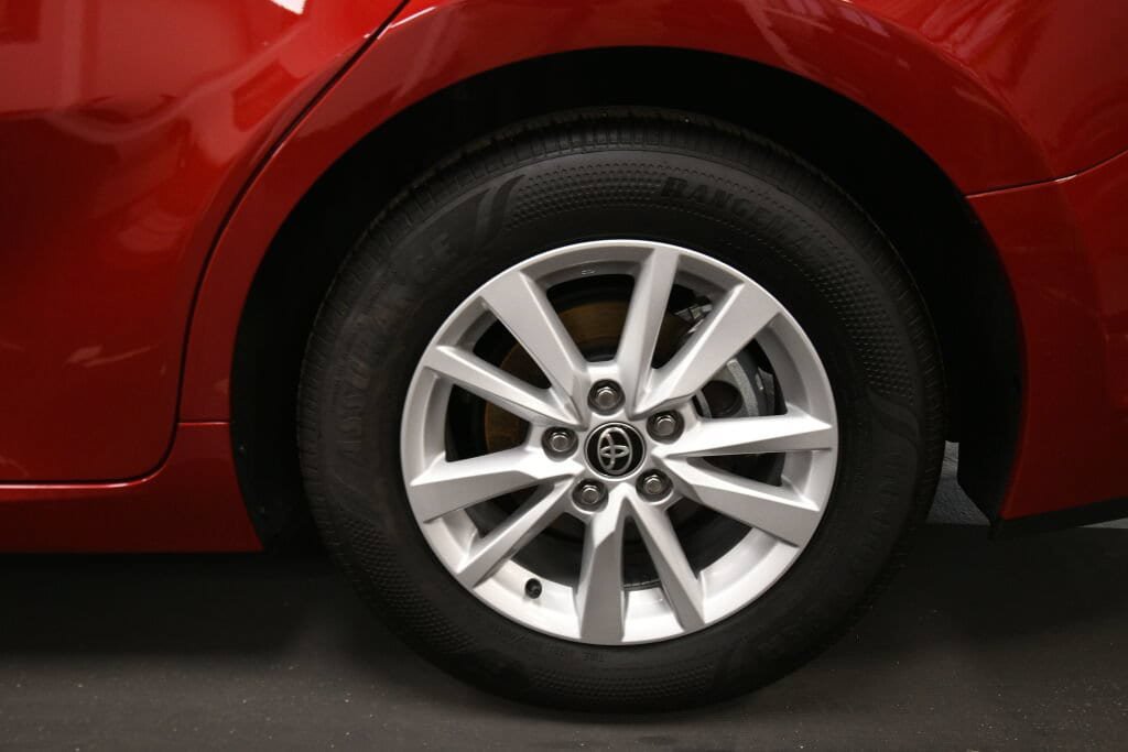Used 2026 Toyota Camry LE FWD image 31