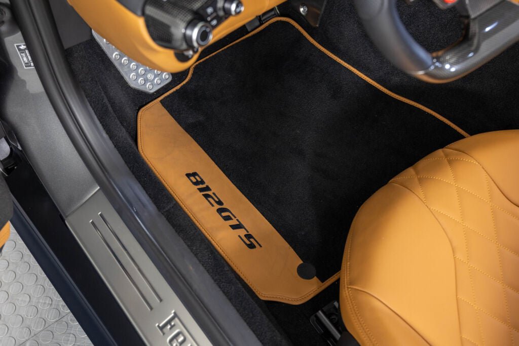 Used 2023 Ferrari 812 GTS RWD image 38