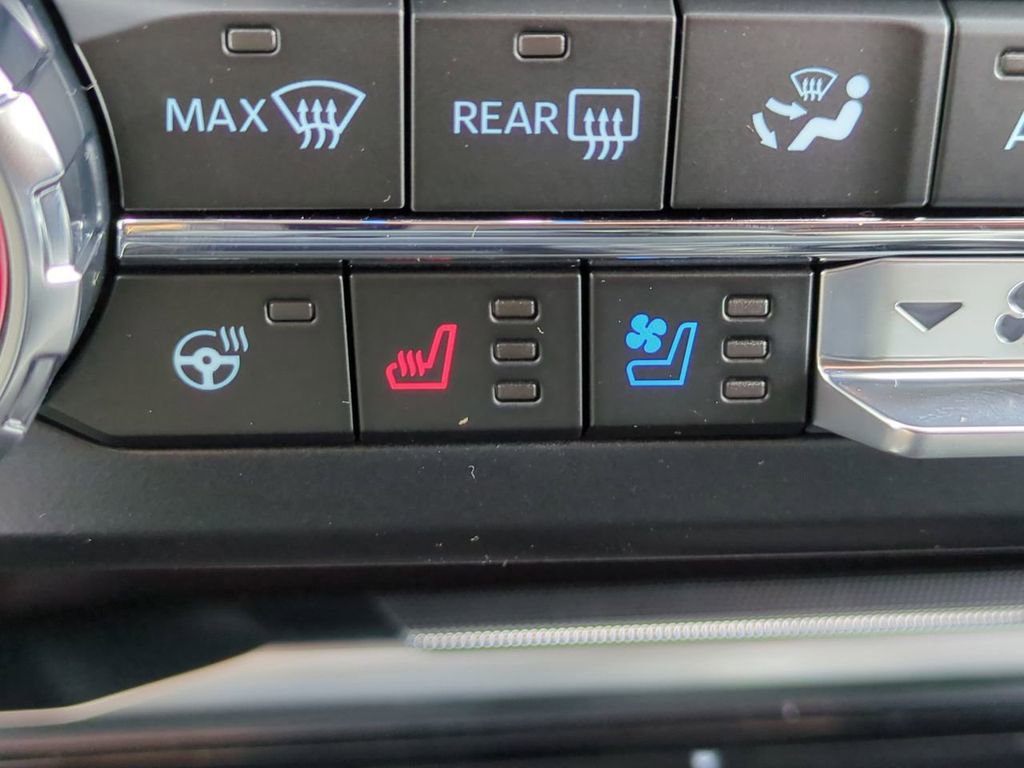 New 2026 Ford F250 Platinum w/ Tremor Off-Road Package image 24