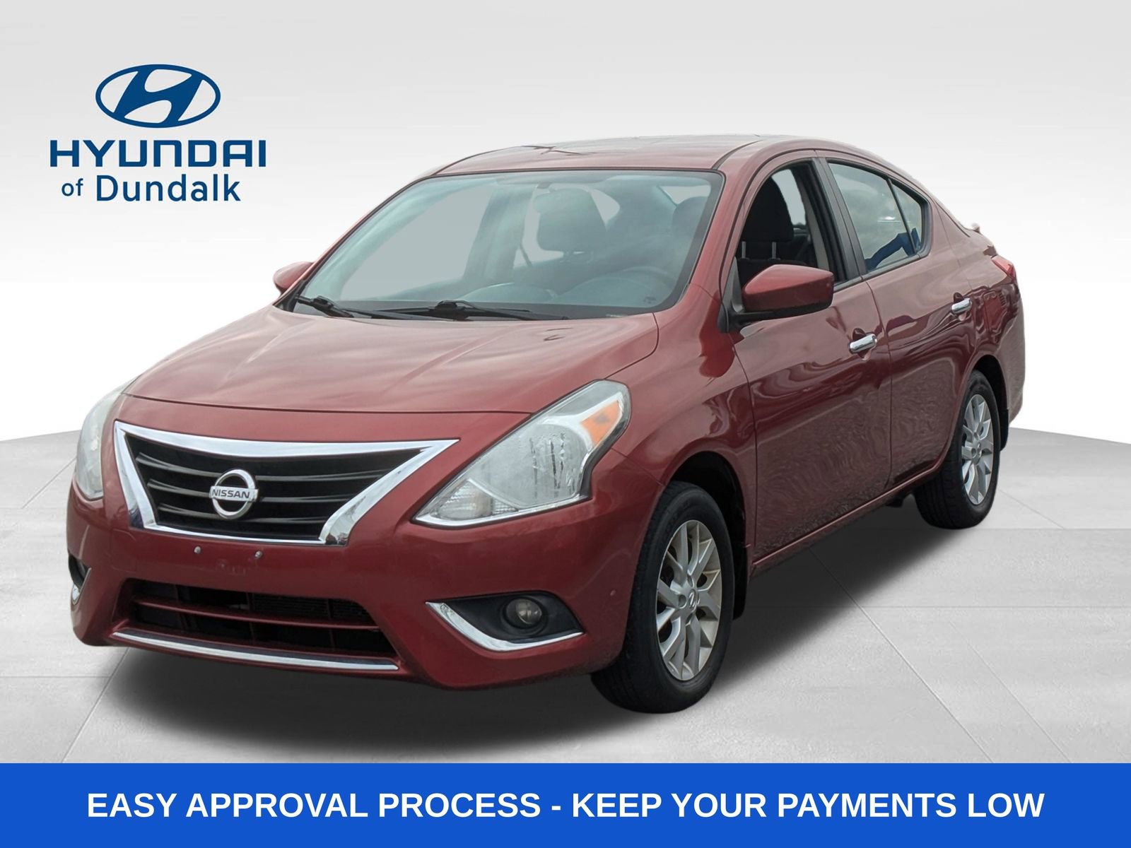 Used 2017 Nissan Versa SV w/ SV Special Edition Package image 3