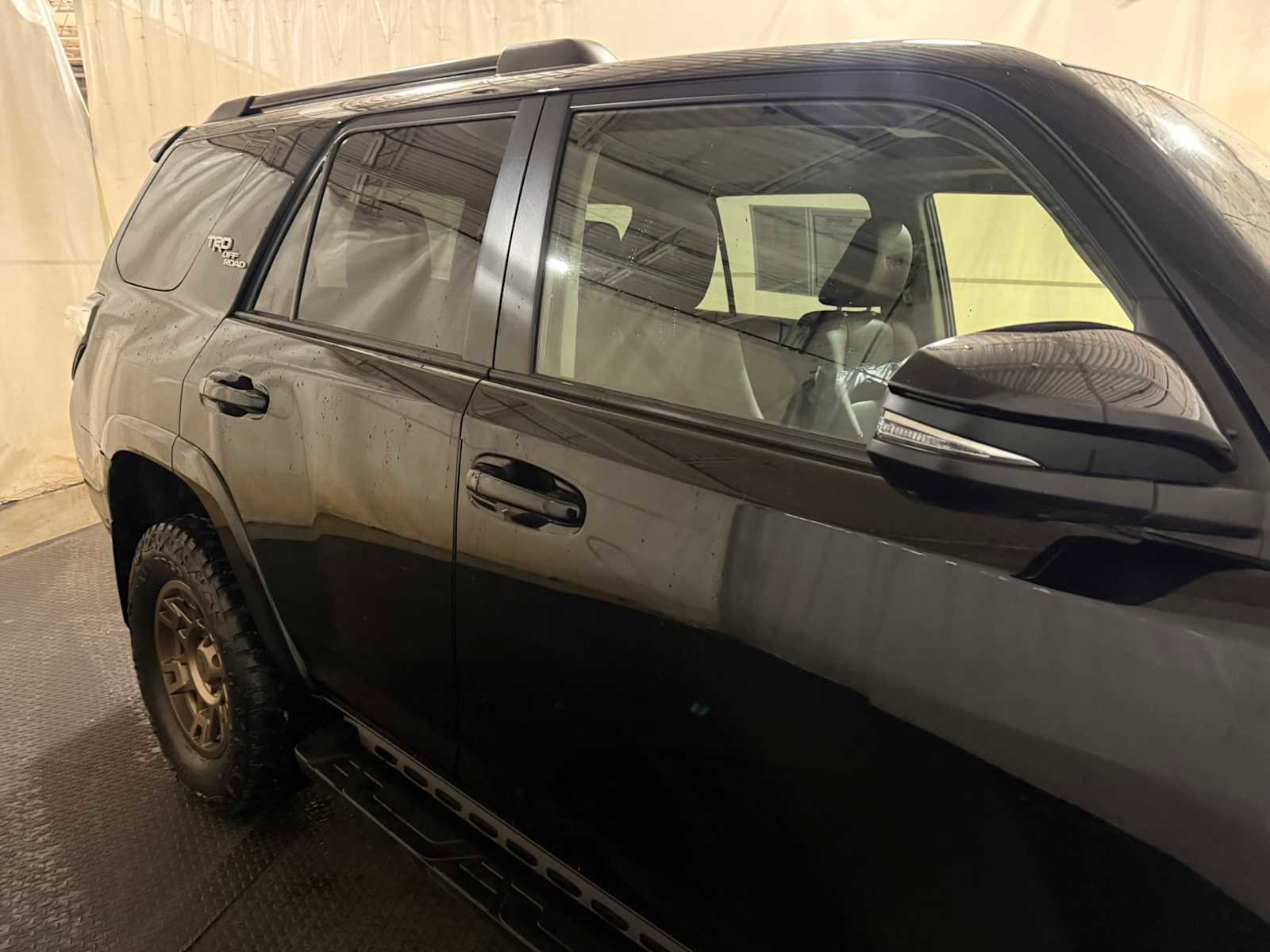 Certified 2022 Toyota 4Runner TRD Off-Road Premium w/ 4Runner Bronze Package (TMS) AWD/4WD image 11