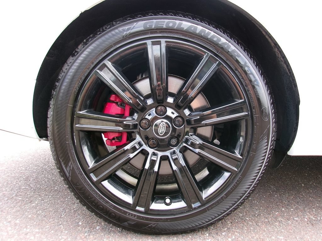 Used 2020 Land Rover Range Rover Sport HST AWD/4WD image 15