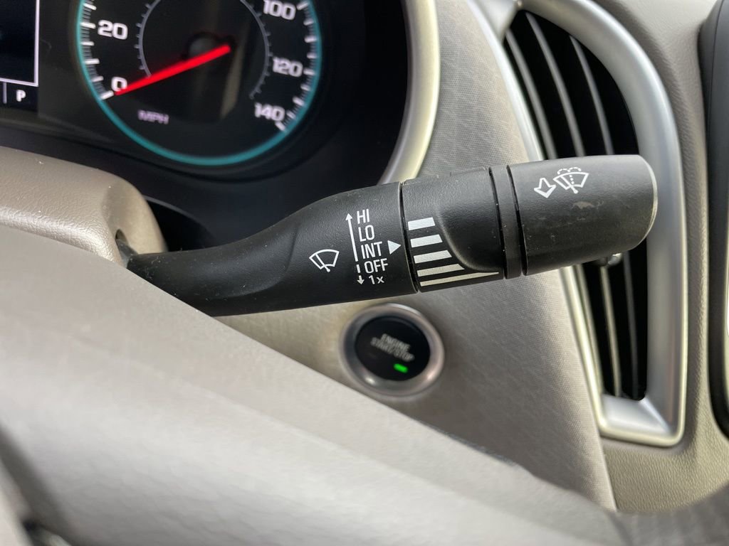 Used 2025 Chevrolet Malibu LT image 16