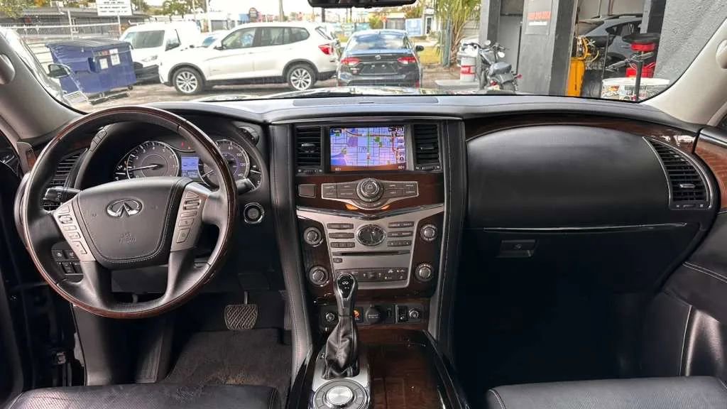 Used 2018 INFINITI QX80 2WD w/ Deluxe Technology Package image 14