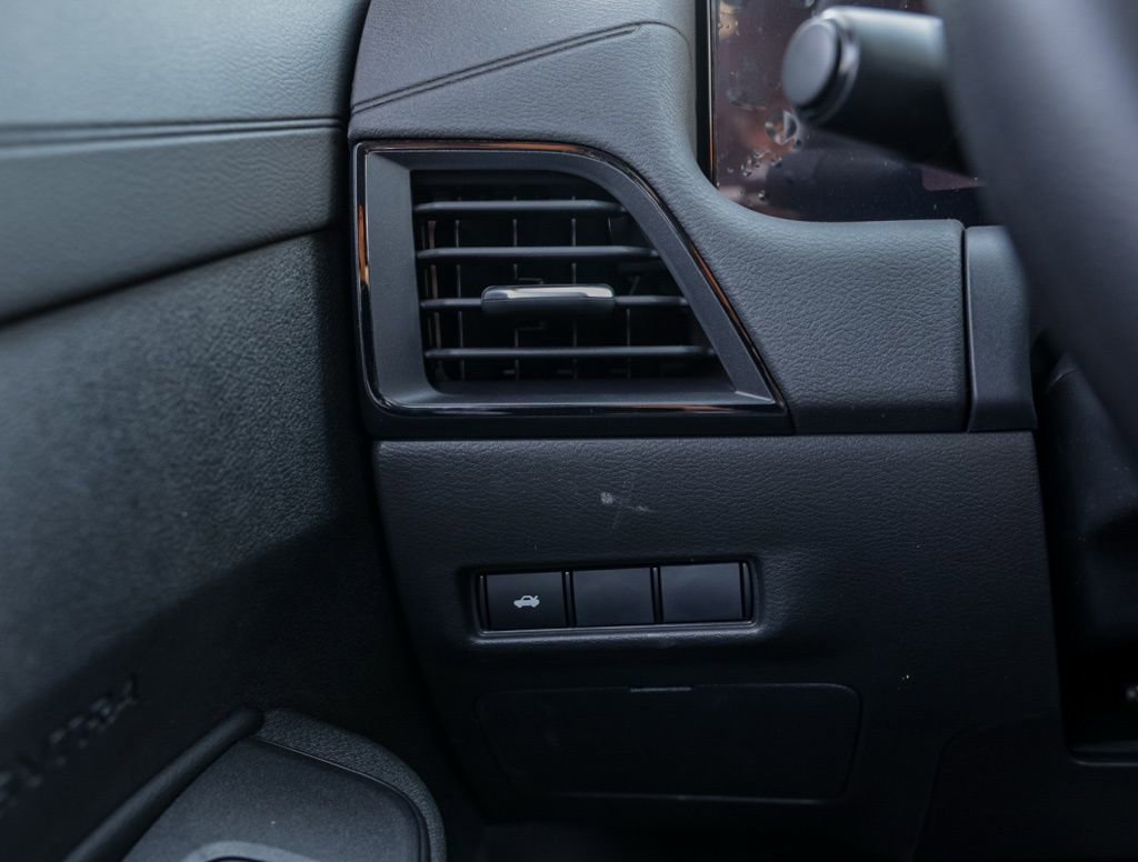 New 2026 Nissan Sentra SV w/ Floor Mat Package image 33