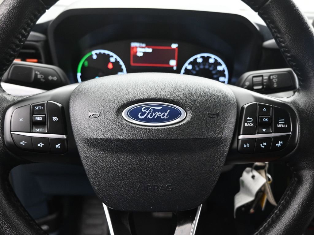 Certified 2022 Ford Maverick XLT w/ XLT Luxury Package image 12