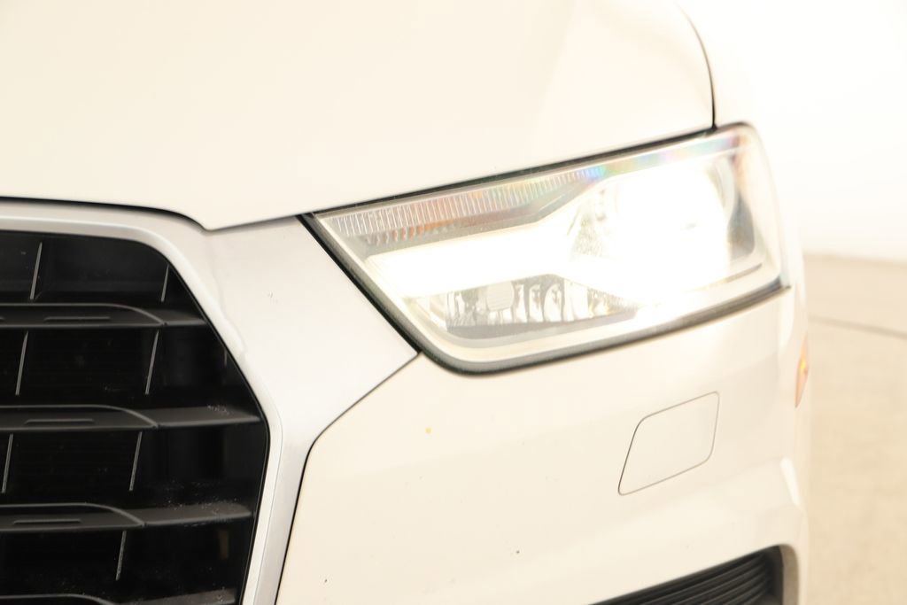 Used 2016 Audi Q3 2.0T Premium Plus w/ Sport Package FWD image 38