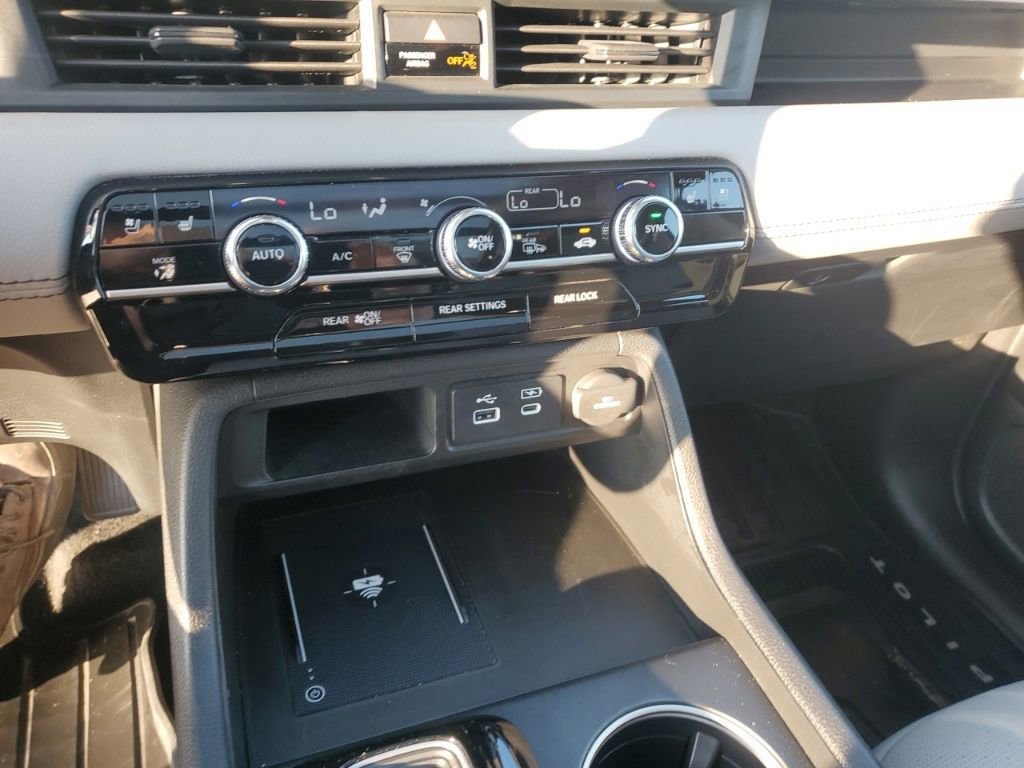 Used 2023 Honda Pilot Elite image 21