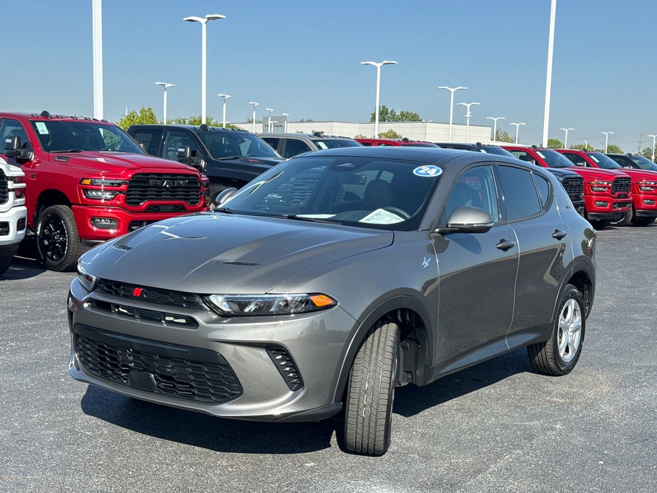 Used 2024 Dodge Hornet GT image 7