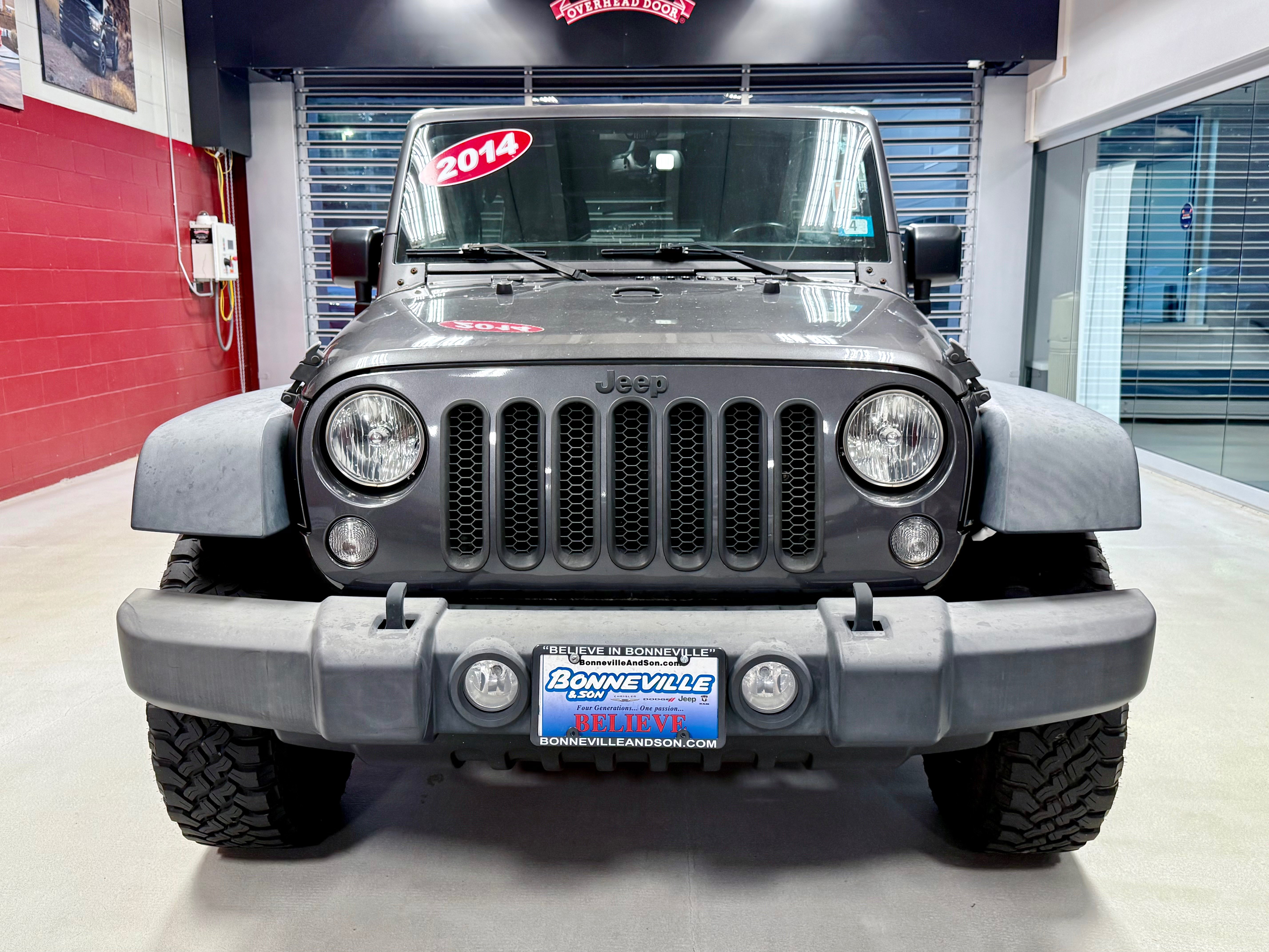 Used 2014 Jeep Wrangler Unlimited Sport w/ Quick Order Package 24S AWD/4WD image 11