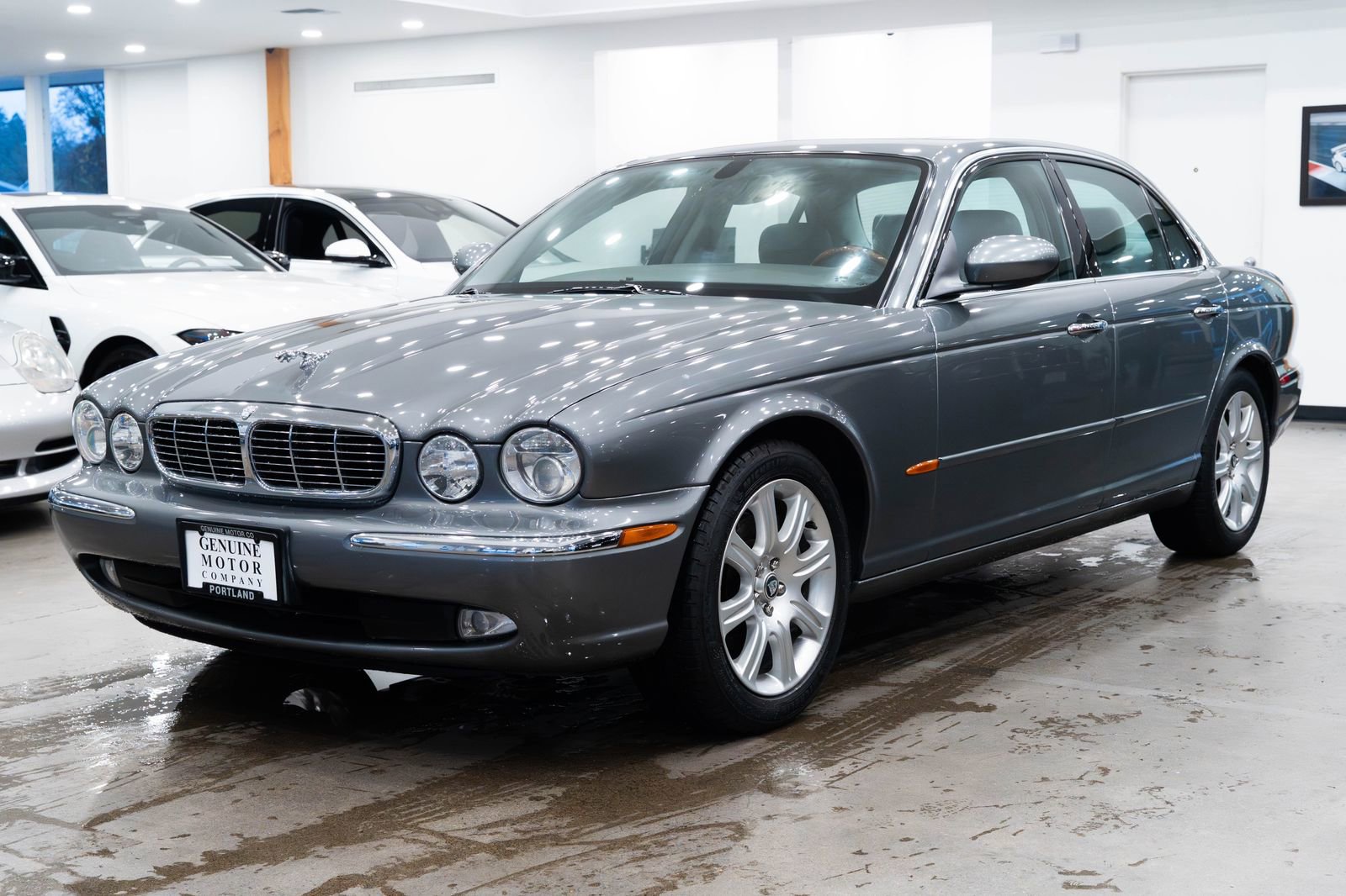 Used 2005 Jaguar XJ8