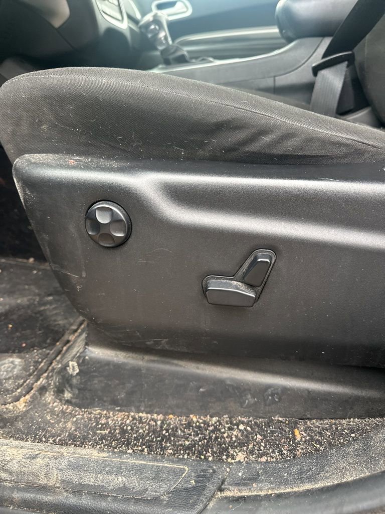 Used 2019 Dodge Durango SXT image 18