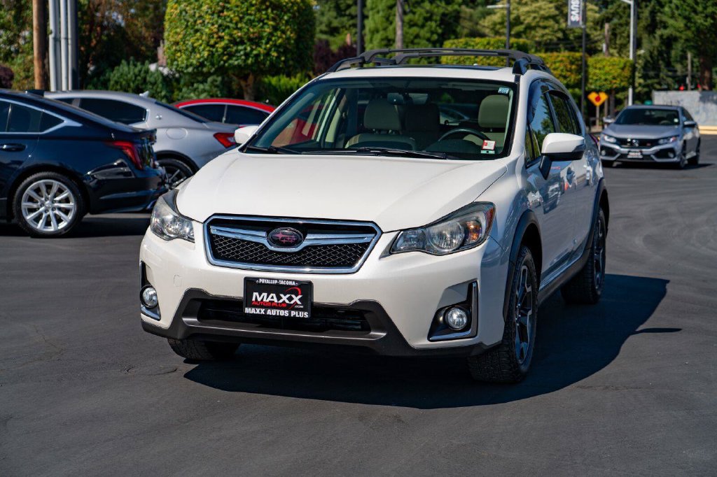 Used 2017 Subaru Crosstrek 2.0i Limited AWD/4WD image 4