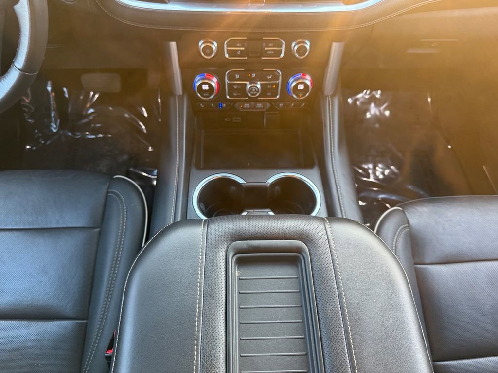 Certified 2023 GMC Yukon XL SLT image 15