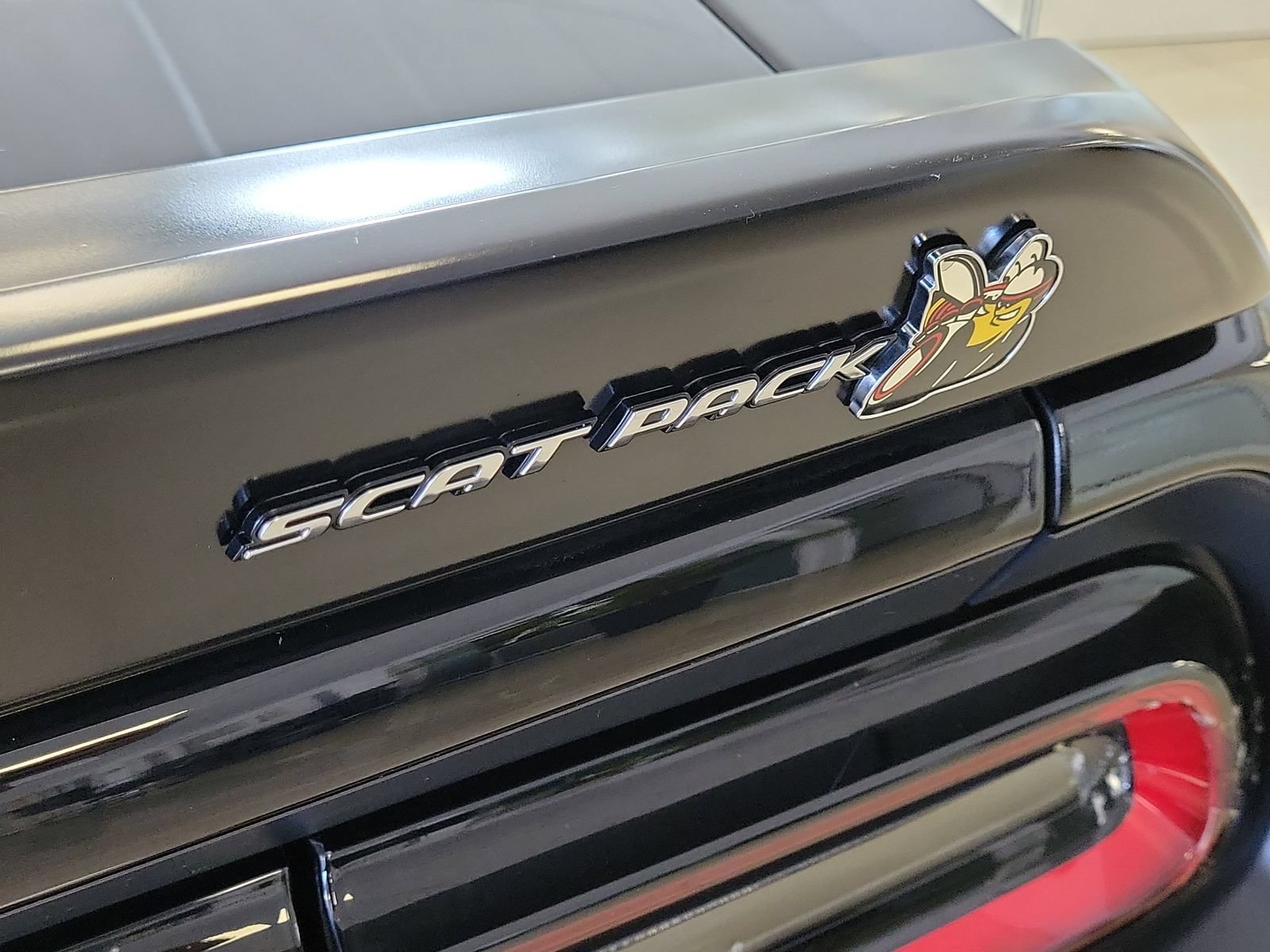 Used 2020 Dodge Challenger R/T Scat Pack w/ Plus Package RWD image 7