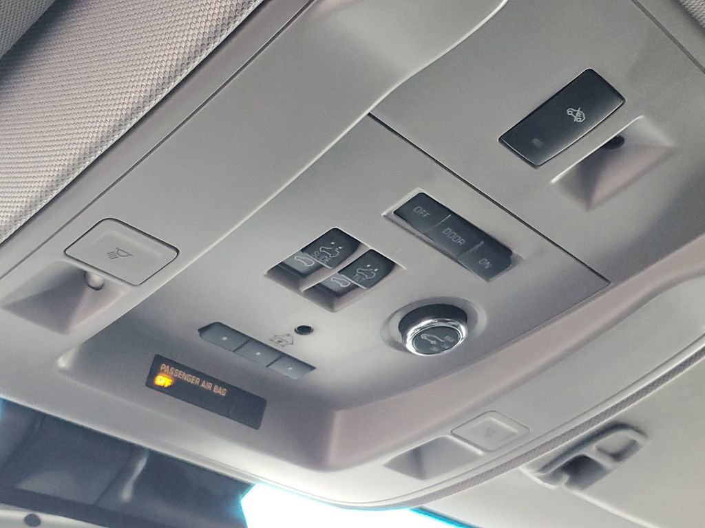 Used 2017 GMC Yukon SLT w/ Premium Edition image 23