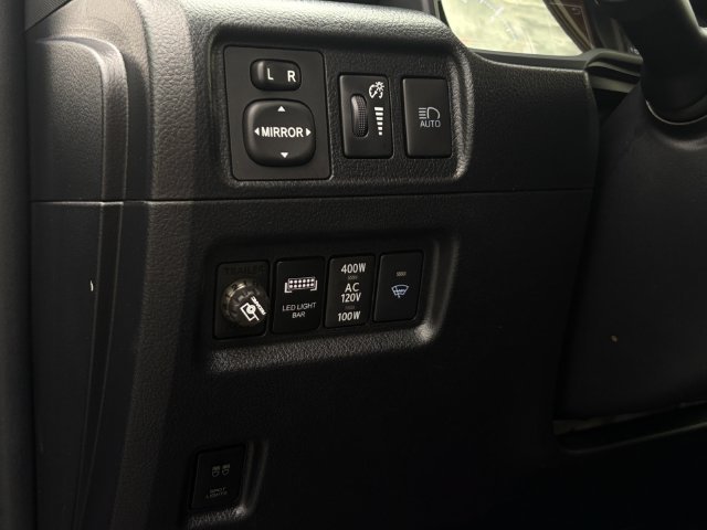 Used 2024 Toyota 4Runner TRD Off-Road Premium w/ Moonroof Package AWD/4WD image 30