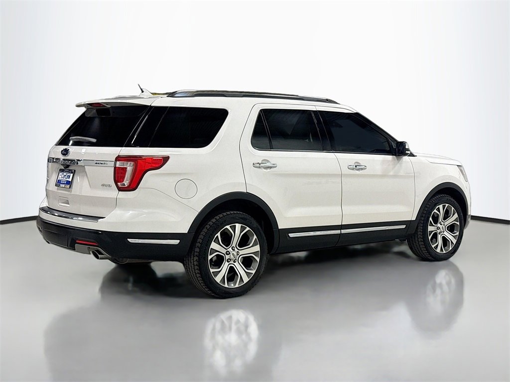 Used 2019 Ford Explorer Limited w/ Limited Luxury Package image 7