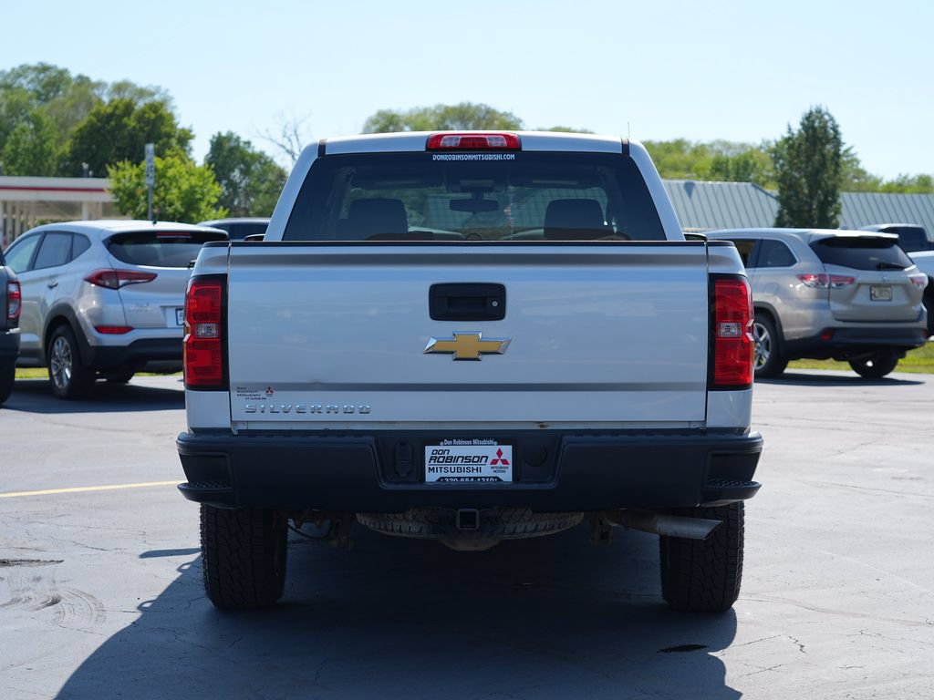 Used 2017 Chevrolet Silverado 1500 W/T w/ Trailering Package AWD/4WD image 4