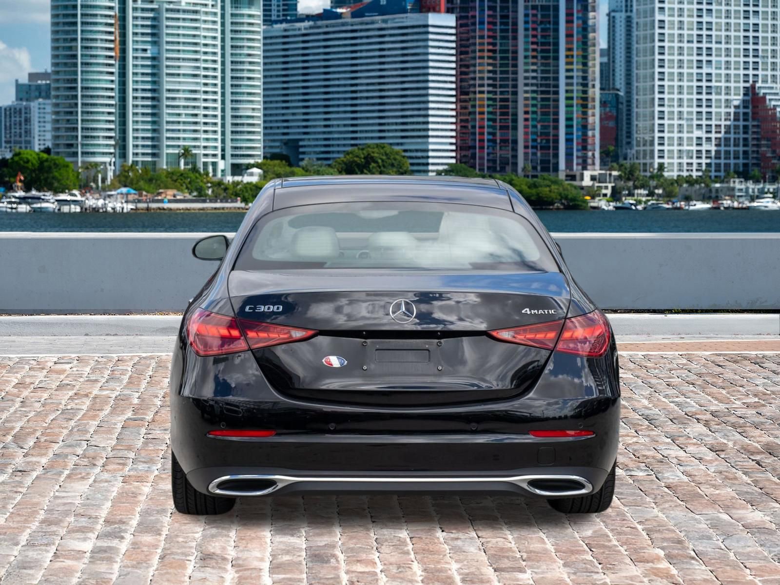 Used 2025 Mercedes-Benz C 300 4MATIC Sedan image 6