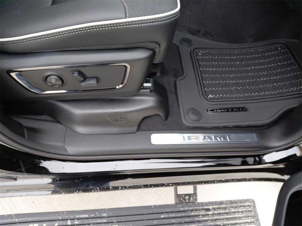 New 2026 RAM 1500 Limited image 17