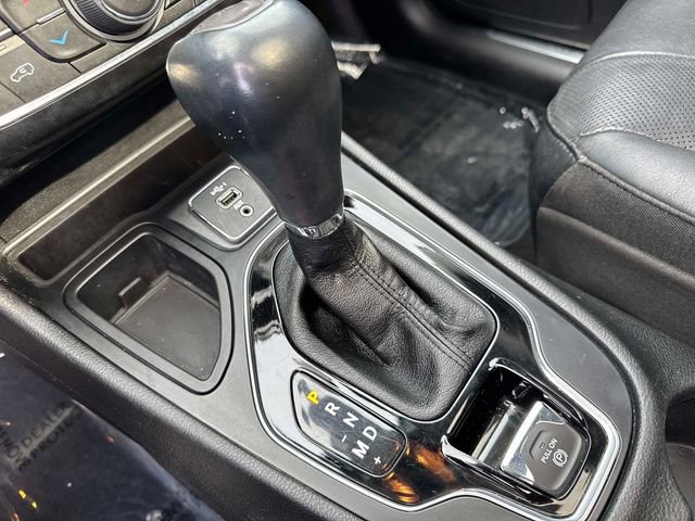 Used 2021 Jeep Cherokee Limited image 25