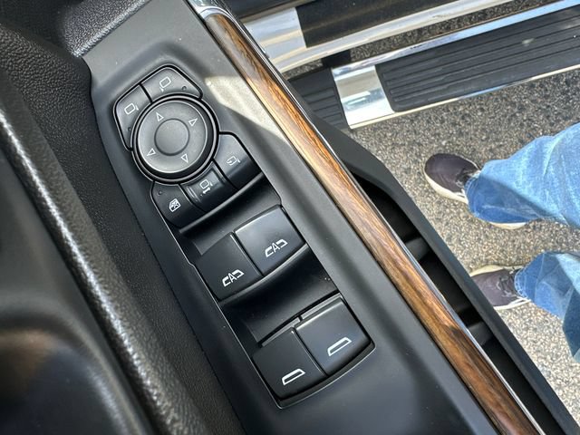 Used 2023 Chevrolet Silverado 2500 High Country AWD/4WD image 26