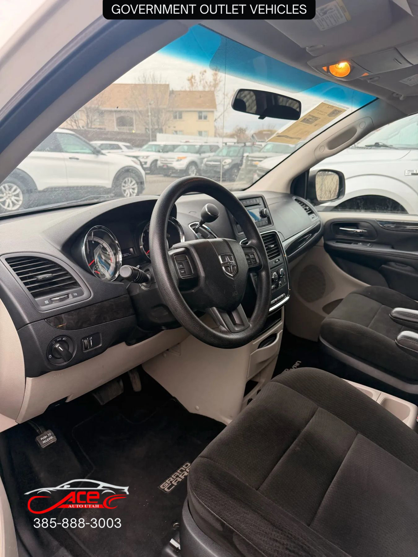 Used 2012 Dodge Grand Caravan SE image 15