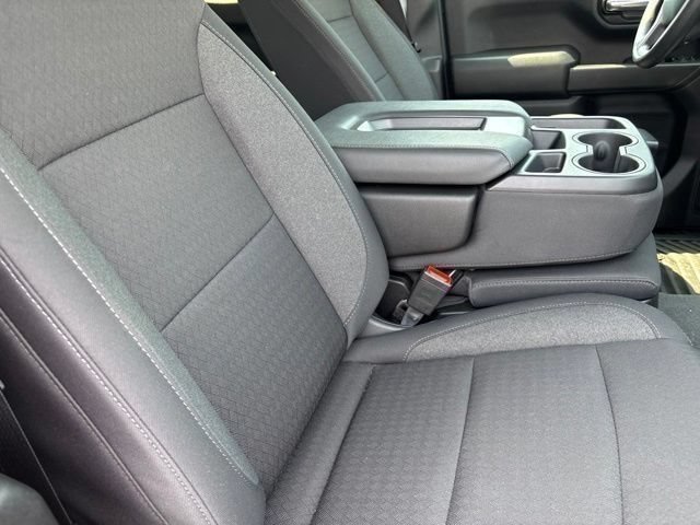 Used 2026 Chevrolet Silverado 1500 Custom Trail Boss AWD/4WD image 13