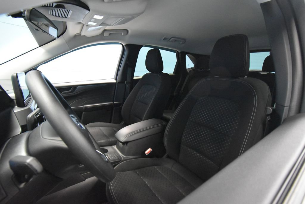 Used 2025 Ford Escape Active image 21